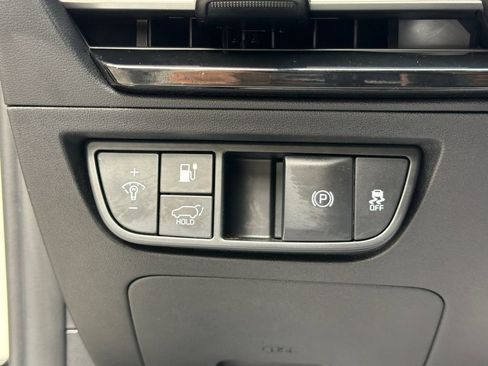 Used 2023 Kia EV6 Wind w/ Wind Technology Package AWD/4WD image 24