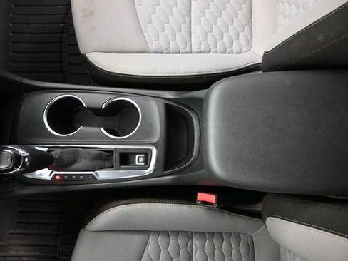 Used 2021 Chevrolet Equinox LS w/ LS Convenience Package image 30