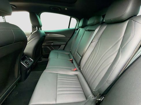 Certified 2024 Maserati Grecale GT image 21