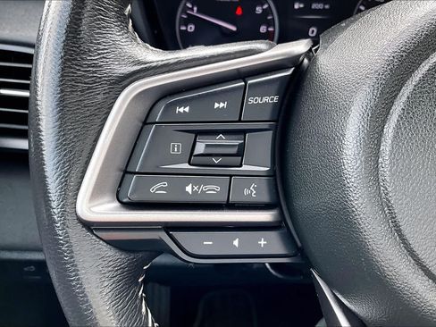 Used 2025 Subaru Outback Premium AWD/4WD image 25