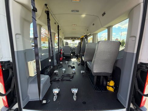 Used 2016 Ford Transit 350 XL image 23