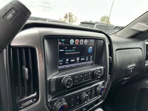 Used 2017 Chevrolet Silverado 1500 LT w/ All Star Edition AWD/4WD image 28