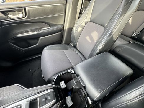 Used 2018 Honda Clarity Plug-In Hybrid image 20