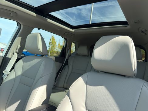 New 2026 Nissan Rogue SV w/ SV Premium Package image 28