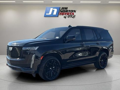 Used 2024 Cadillac Escalade Sport Platinum w/ LPO, ONYX Package AWD/4WD image 1