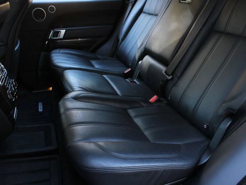 Used 2015 Land Rover Range Rover Supercharged AWD/4WD image 22