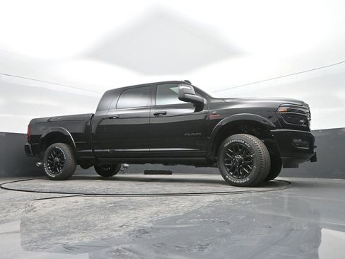 New 2026 RAM 2500 Limited image 42