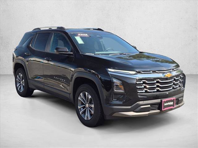 Used 2026 Chevrolet Equinox LT FWD image 3