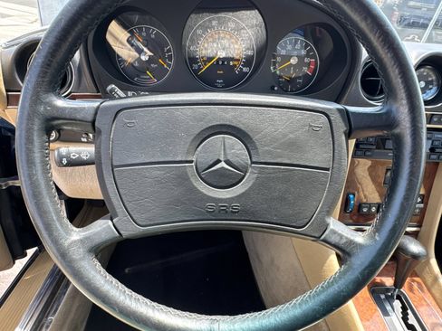 Used 1988 Mercedes-Benz 560 SL image 21