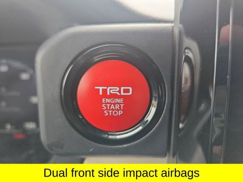 Used 2024 Toyota Tacoma TRD Off-Road AWD/4WD image 31
