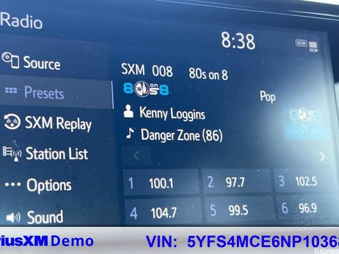 Certified 2022 Toyota Corolla SE image 30