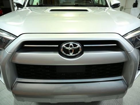 Used 2021 Toyota 4Runner TRD Off-Road Premium image 17