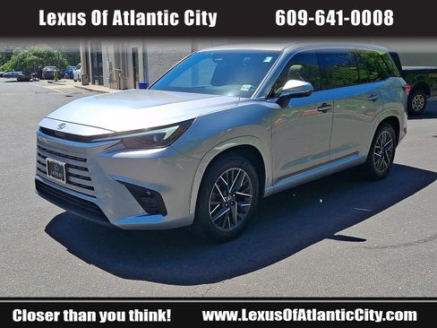 Certified 2025 Lexus TX 350 AWD w/ Technology Package image 3