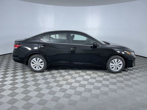 New 2025 Nissan Sentra S image 10