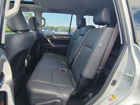 Used 2019 Lexus GX 460 Premium AWD/4WD image 25