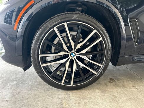 Used 2022 BMW X5 sDrive40i w/ M Sport Package RWD image 16