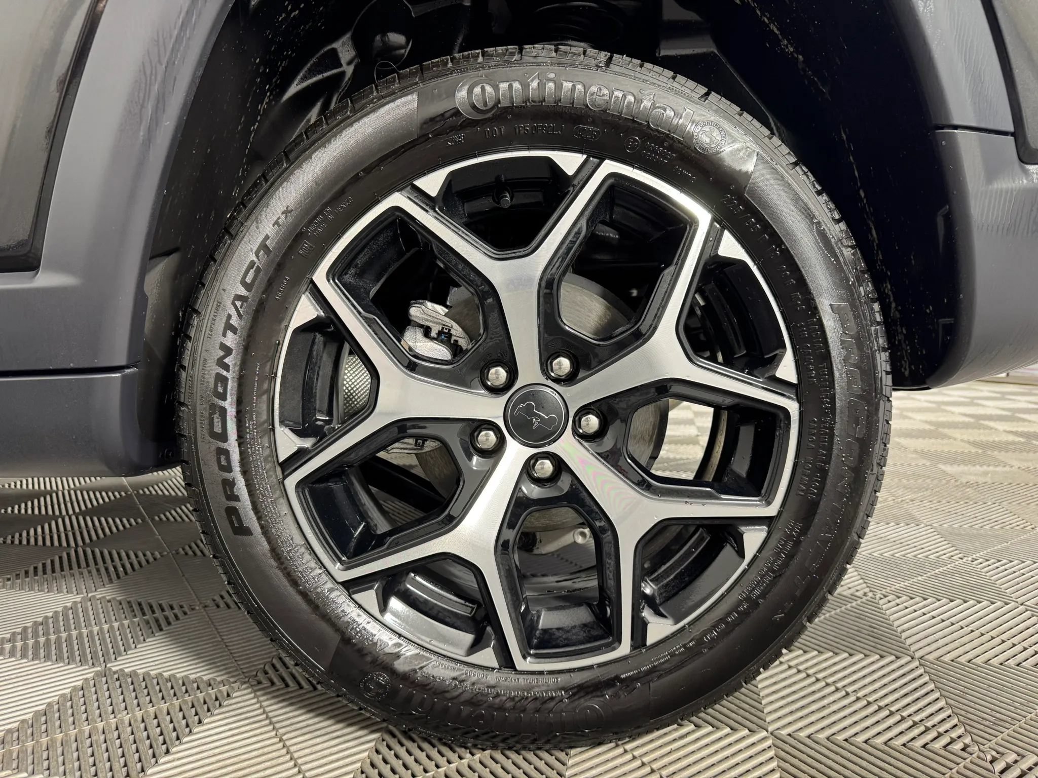 Used 2026 Jeep Compass Limited AWD/4WD image 44