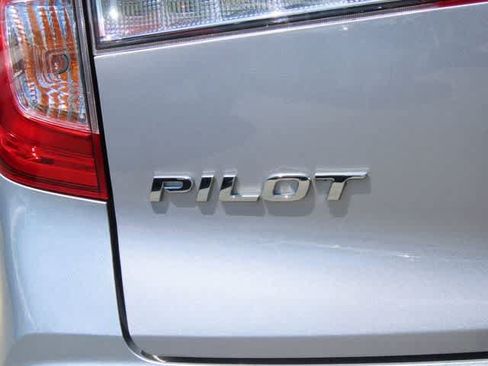 Used 2021 Honda Pilot Special Edition image 7