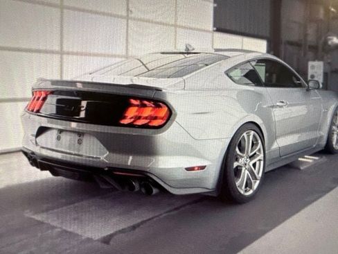 Used 2020 Ford Mustang GT Premium w/ Equipment Group 401A RWD image 5