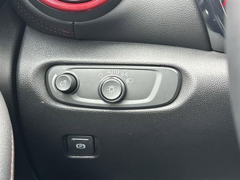 Used 2023 Chevrolet Blazer RS w/ Enhanced Convenience Package image 18