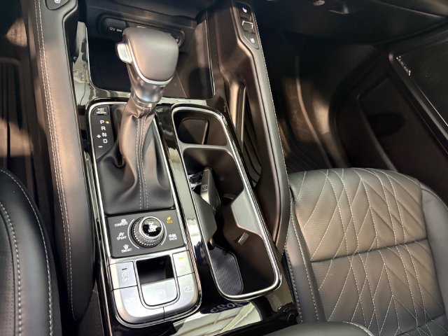 Used 2025 Kia Telluride SX Prestige X-Line AWD/4WD image 17