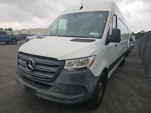 Used 2020 Mercedes-Benz Sprinter 2500 w/ Driver Convenience Package image 4