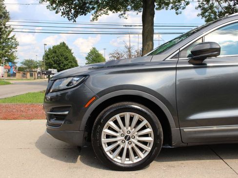 Used 2019 Lincoln MKC Premiere FWD image 42