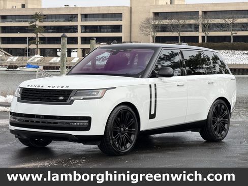 Used 2022 Land Rover Range Rover SE image 1