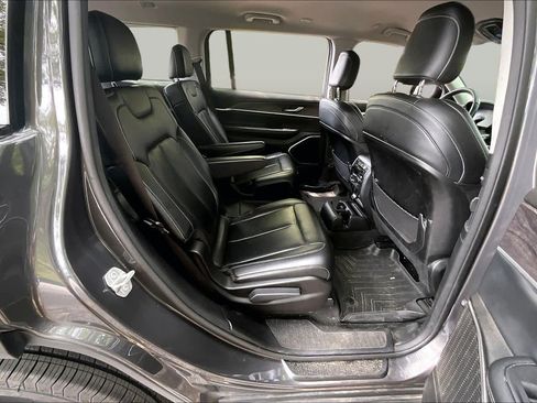 Used 2022 Jeep Grand Cherokee L Limited RWD image 20