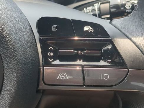Certified 2026 Hyundai Elantra Sport FWD image 23