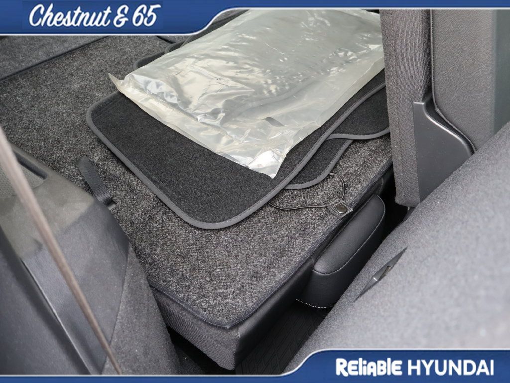Used 2023 Volkswagen Tiguan SE FWD image 13