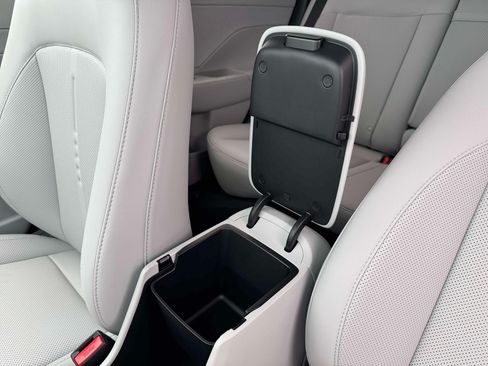 New 2026 Hyundai Kona SEL Premium FWD image 37