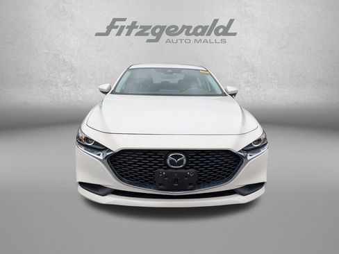 Used 2021 MAZDA MAZDA3 s FWD image 2