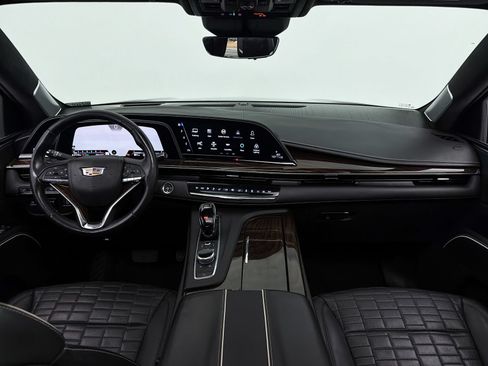Used 2022 Cadillac Escalade Sport Platinum AWD/4WD image 25