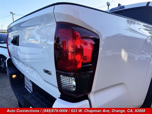 Used 2023 Toyota Tacoma SR AWD/4WD image 33