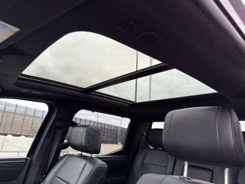 Used 2023 Toyota Tundra Platinum image 16