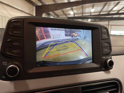 Used 2021 Hyundai Kona SEL Plus FWD image 20