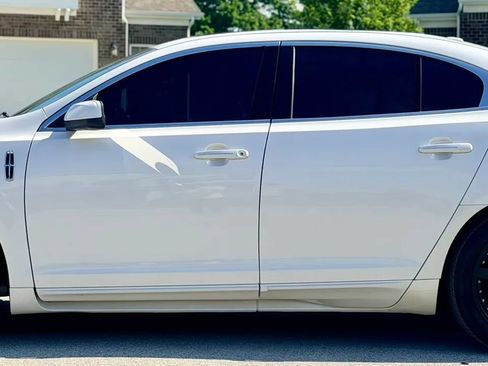 Used 2012 Lincoln MKS AWD image 6