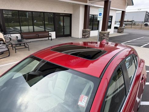 Used 2014 MAZDA MAZDA3 s Grand Touring FWD image 10