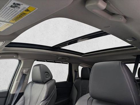 Used 2023 Acura MDX FWD w/ Technology Package image 16