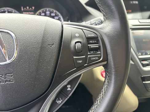 Used 2017 Acura MDX SH-AWD image 14