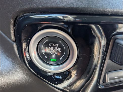 Used 2024 Chevrolet Silverado 1500 LTZ w/ LTZ Convenience Package II image 7