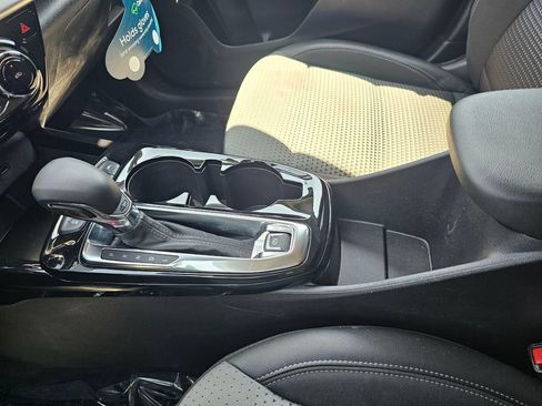 Certified 2025 Chevrolet Trax LT w/ Driver Confidence Package FWD image 27