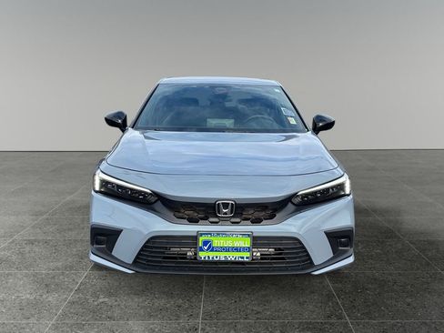 Used 2022 Honda Civic Sport image 2