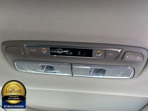 Used 2022 Kia Telluride SX w/ Towing Package image 17