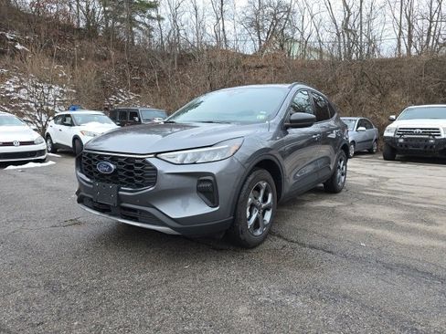 Used 2025 Ford Escape ST-Line image 1