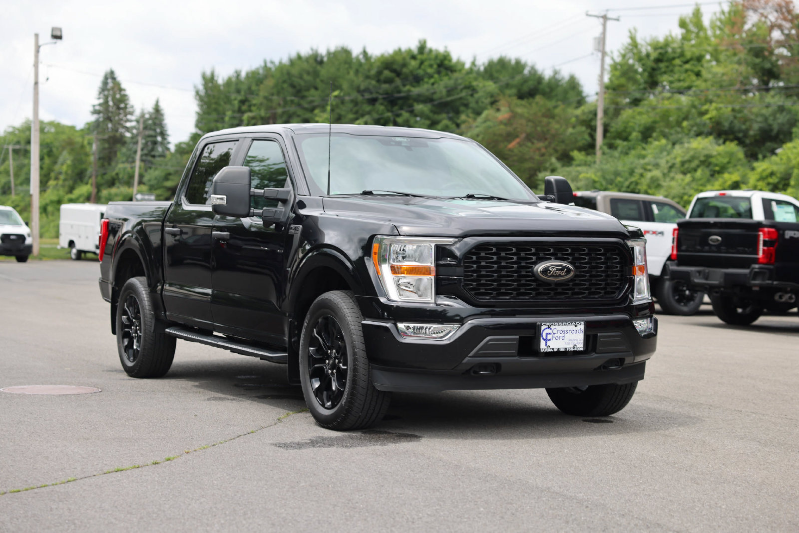Used 2022 Ford F150 XL w/ STX Black Appearance Package AWD/4WD image 3