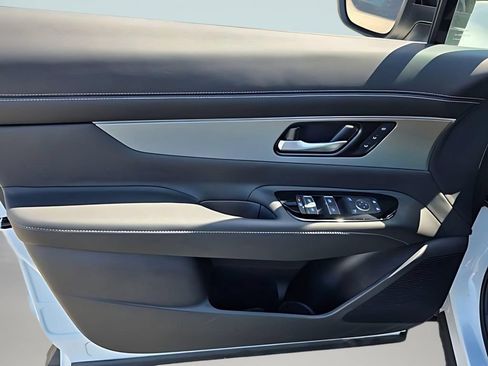 New 2025 Nissan Murano SL AWD/4WD image 10