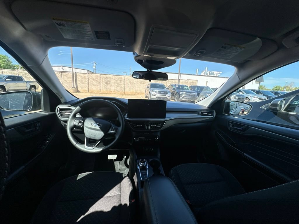 Used 2024 Ford Escape Active w/ Tech Pack #1 FWD image 24