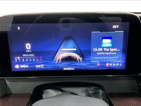 Used 2025 Chevrolet Traverse Z71 AWD/4WD image 26